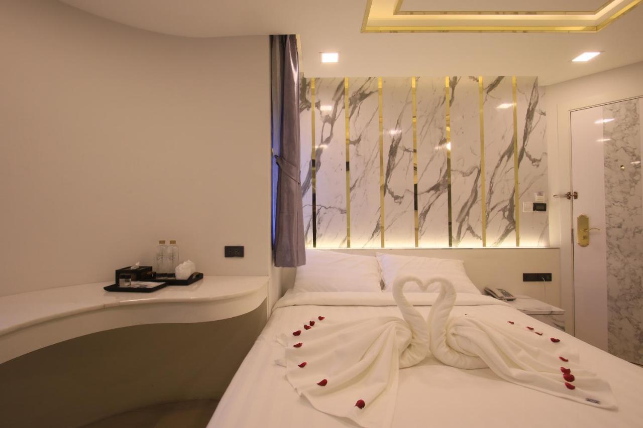 Pratunam Atrium Hotel Bangkok Eksteriør billede